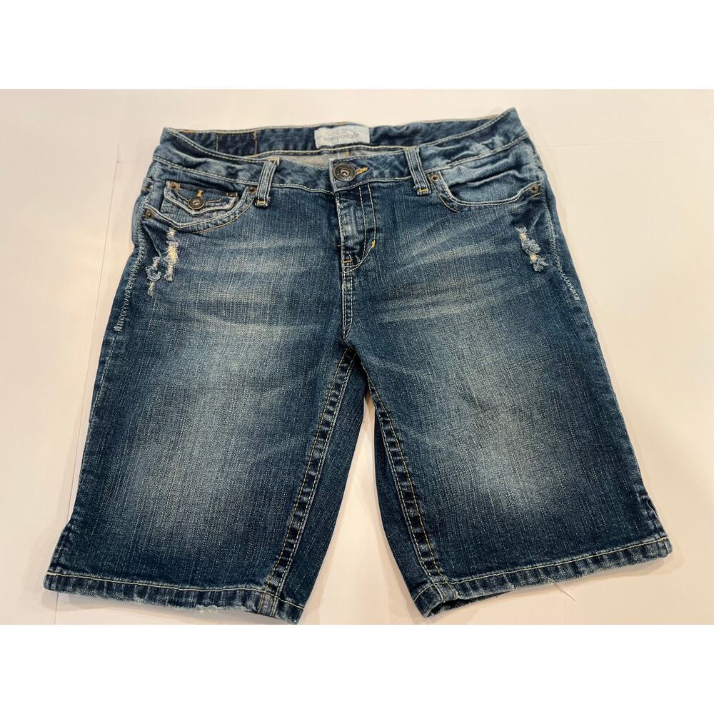 Aeropostale Distressed Denim Bermuda Shorts Flap Pocket Y2K Jean Size 9/10